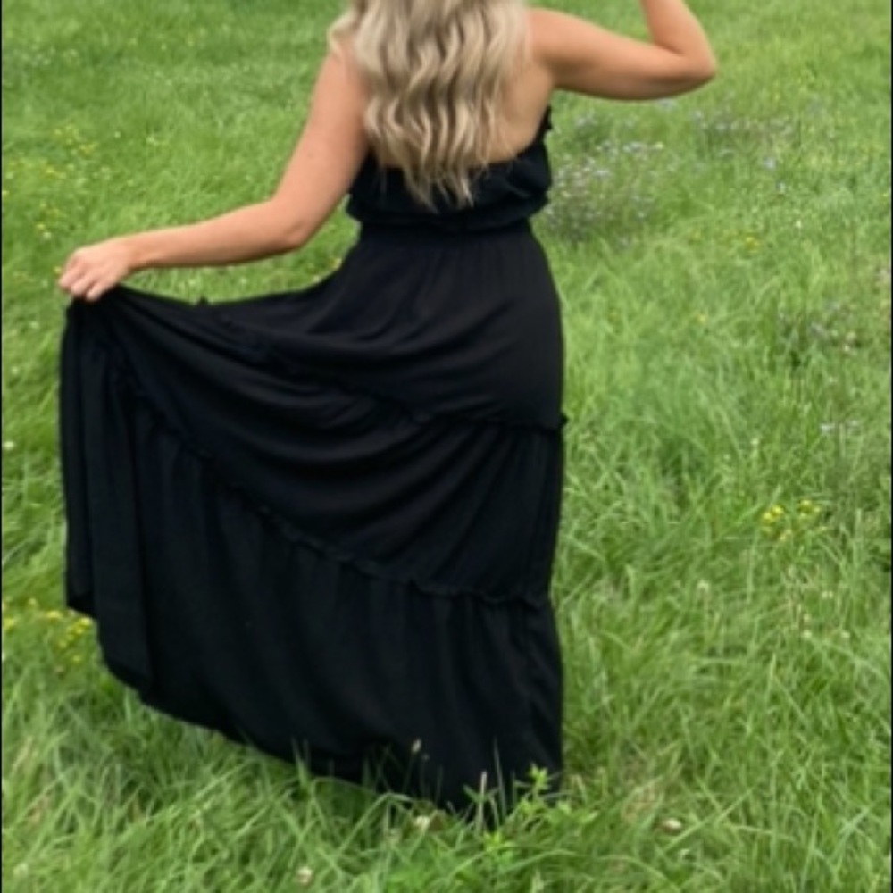 SHEIN BLACK STRAPLESS BANDEAU TOP AND MATCHING MAXI SKIRT - Picture 2 of 6